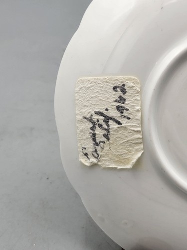 Grosvenor Fine Bone China, Brown Lwaf Floral Pattern Replacement Saucer, England - Picture 5 of 6