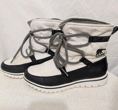 Sorel Whitney Short Lace Waterproof Winter Boots Youth 6 Black White