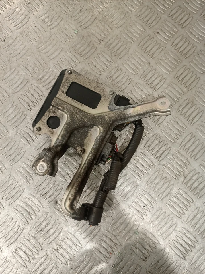 Toyota Auris MK1 2008 módulo inyector conductor 89871-71010 #9 - Imagen 2 de 3