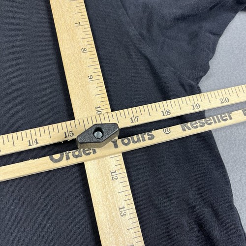 Uniqlo Todd James Shirt Mens Large Black Giant Sushi Man Neomiyagi Nanzuka - Picture 12 of 12