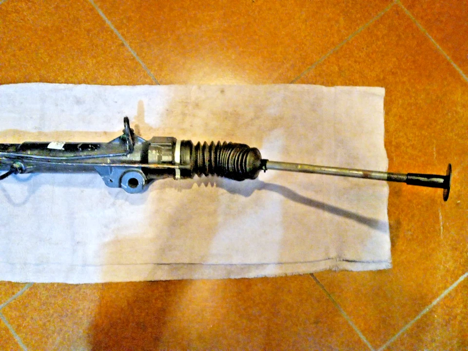 Conjunto de cremallera y piñón OEM 22-243 Reman para Ford Windstar 1999 Foto 2 de 4