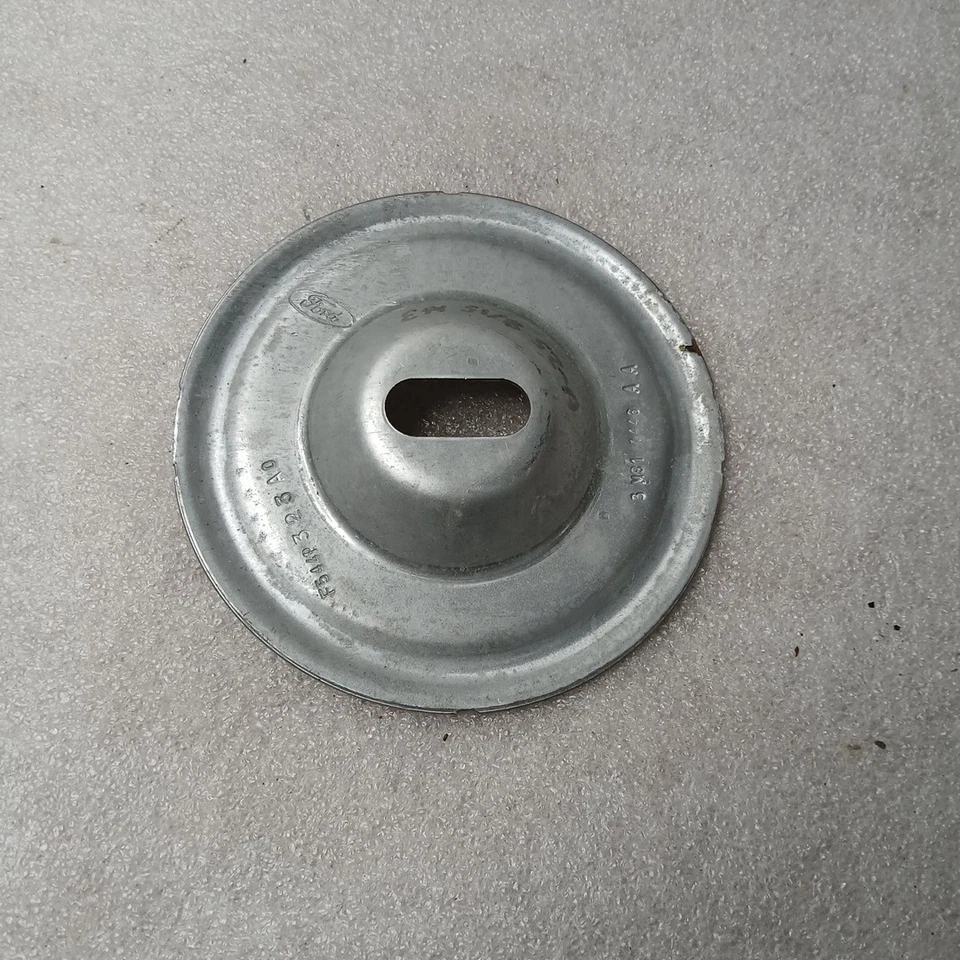 Soporte de rueda de neumático de repuesto Ford Fusion 2006-2009 soporte de sujeción 3M81-1446 OEM Foto 3 de 4