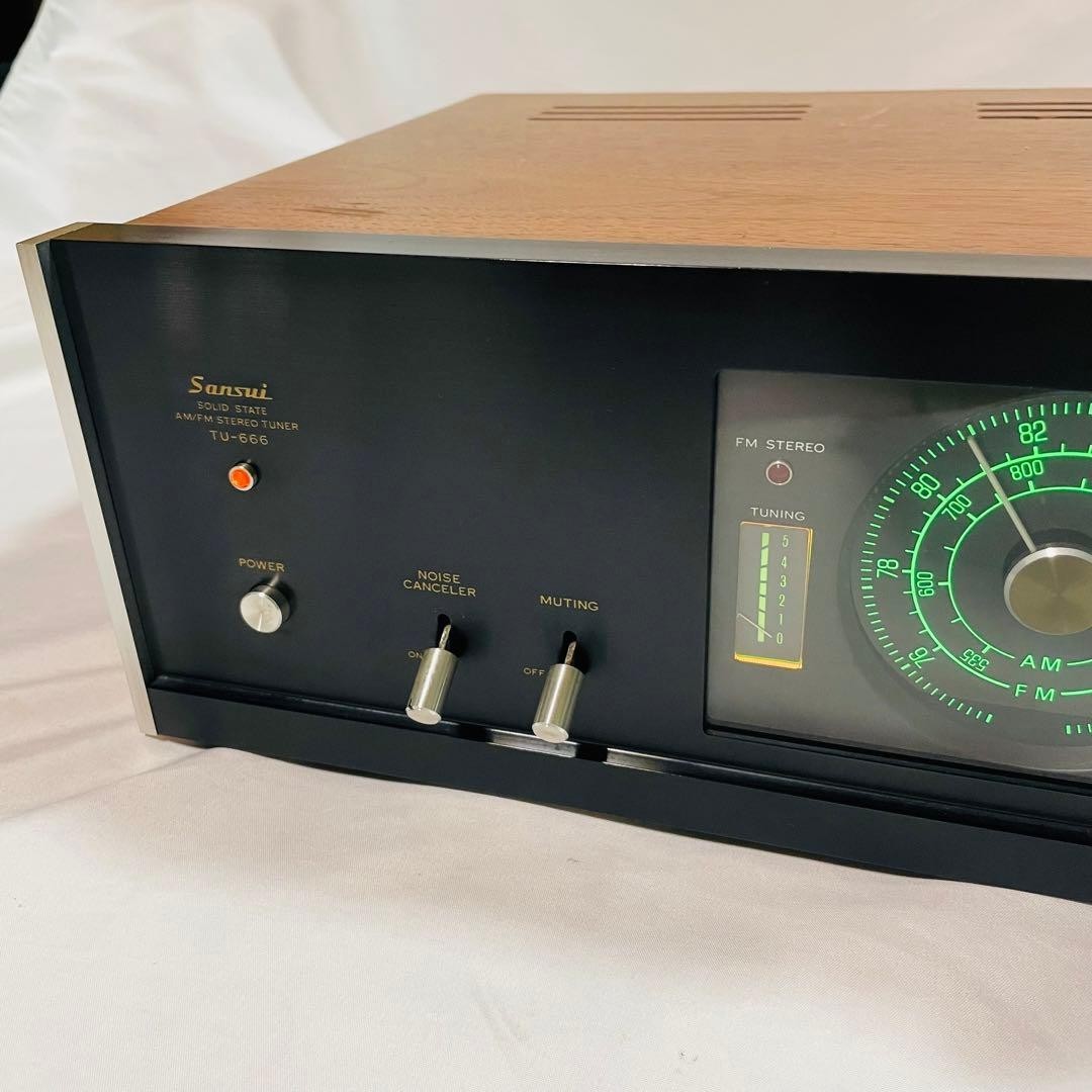 Sansui TU-666 AM/FM Solid State Stereo Tuner AC100V 50/60Hz Audio