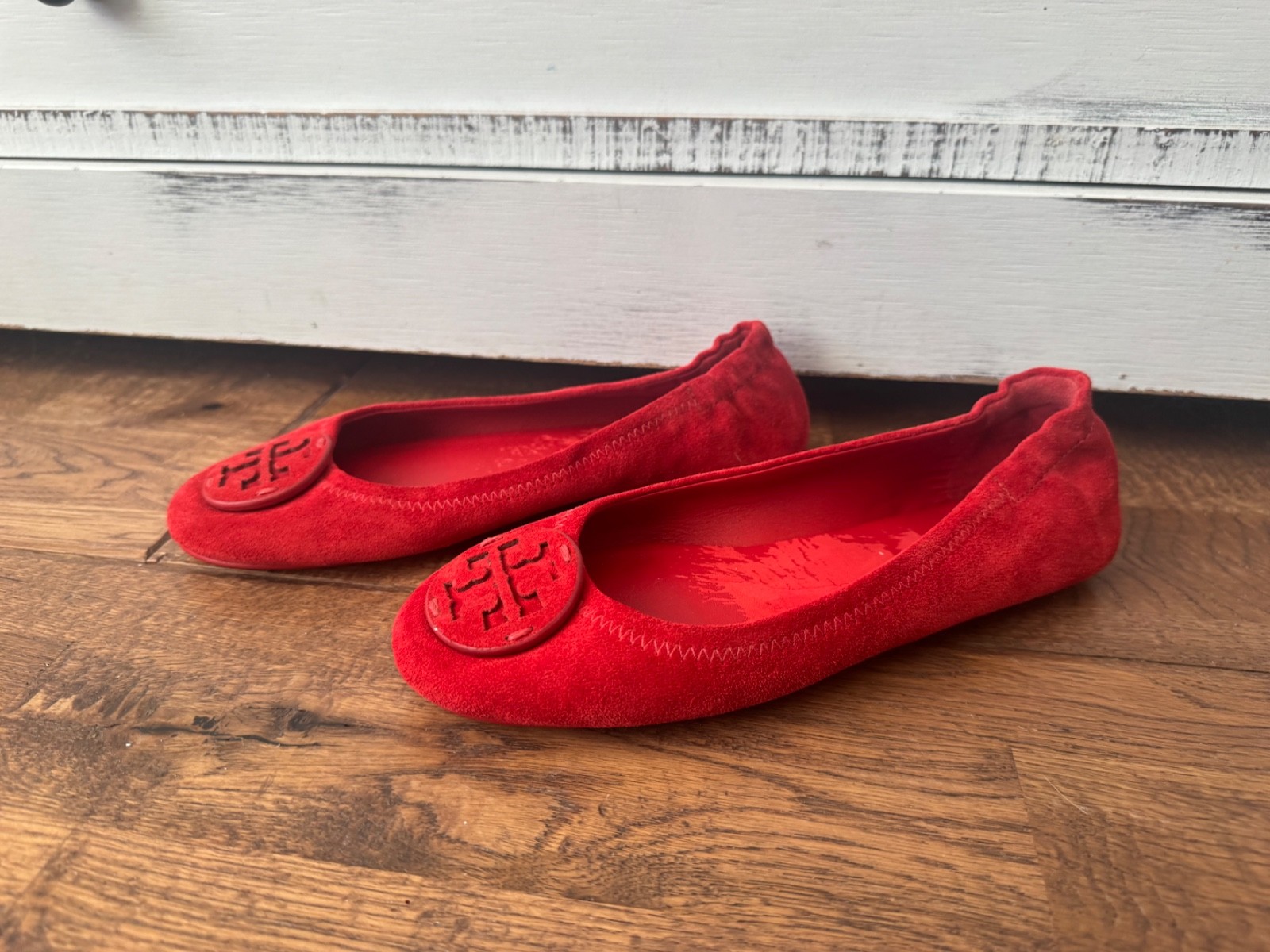 Tory Burch Ruby Red Suede Minnie Travel Ballet Flat Logo Women's Size 5 thumbnail 5