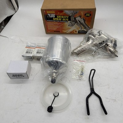 DeVilbiss Gravity Feed Spray Gun with 32oz Aluminum Cup DEV110264 Auto
