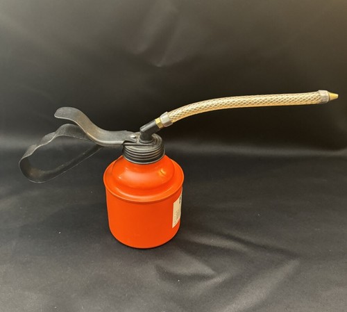 10 oz. JET PUMP ACTION 1/4 Pint Oil Can 6" FLEX SPOUT