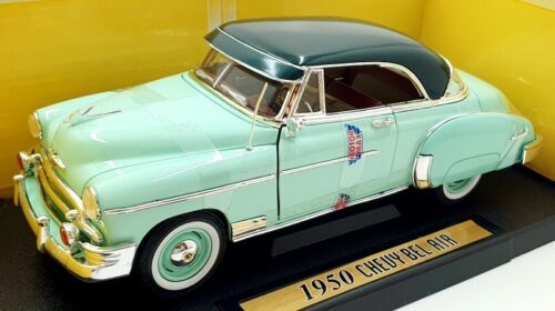 Motor Max 1/18 Scale diecast 73100 - 1950 Chevy Bel Air - Two Tone Green - Picture 1 of 5