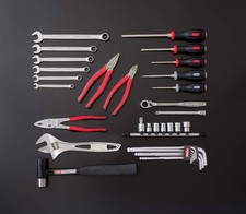 Tone Tool Set Contents CS310C 9.5mm (3/8") Socket Size 35 Pieces Japan New