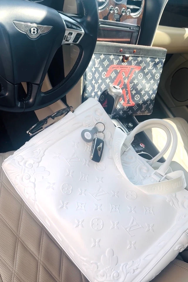 Designer Deals! New Arrivals ✈️