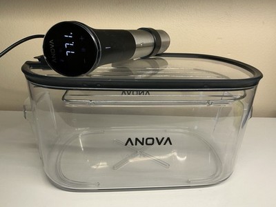 Anova Sous Vide AN500 1000W with Container, shelf and Lid, Used a few times.