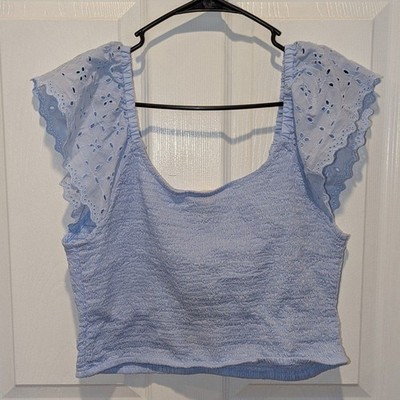 Universal Thread Size Large NWT Baby Blue Crop Top with Eyelet Sleeves