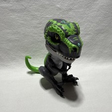 Untamed T-Rex By fingerlings IRONJAW Green Interactive Dinosaur Wowee 2017