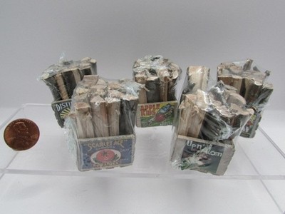 Dollhouse Miniature Small Mercantile Stained Crate with Wood GO731S