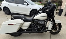 2018 Harley-Davidson FLHXS STREET GLIDE SPECIAL