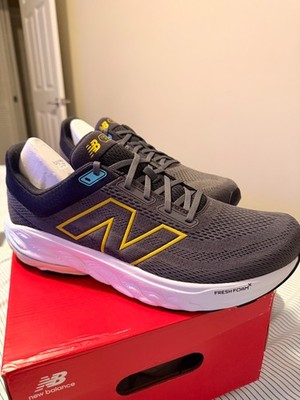 NEW BALANCE  FRESH FOAM X 860V 14 MAN'S RUNNING SHOES 