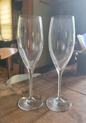 Pair Of RIEDEL Sommelier 8 5/8'' Fluted Champagne Glasses 