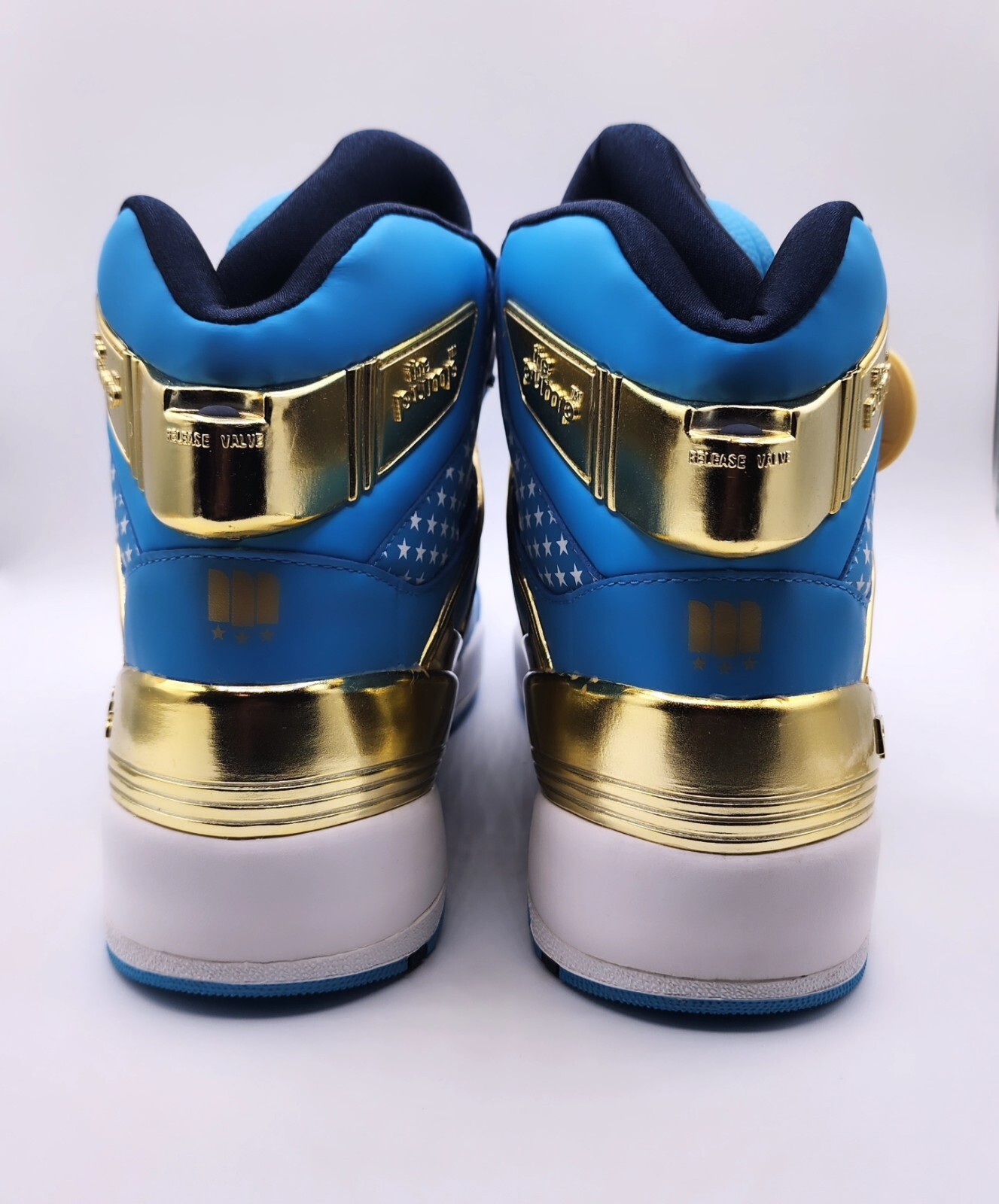 Size 11 - Reebok Major x The Pump Certified 25th Anniversary image 3