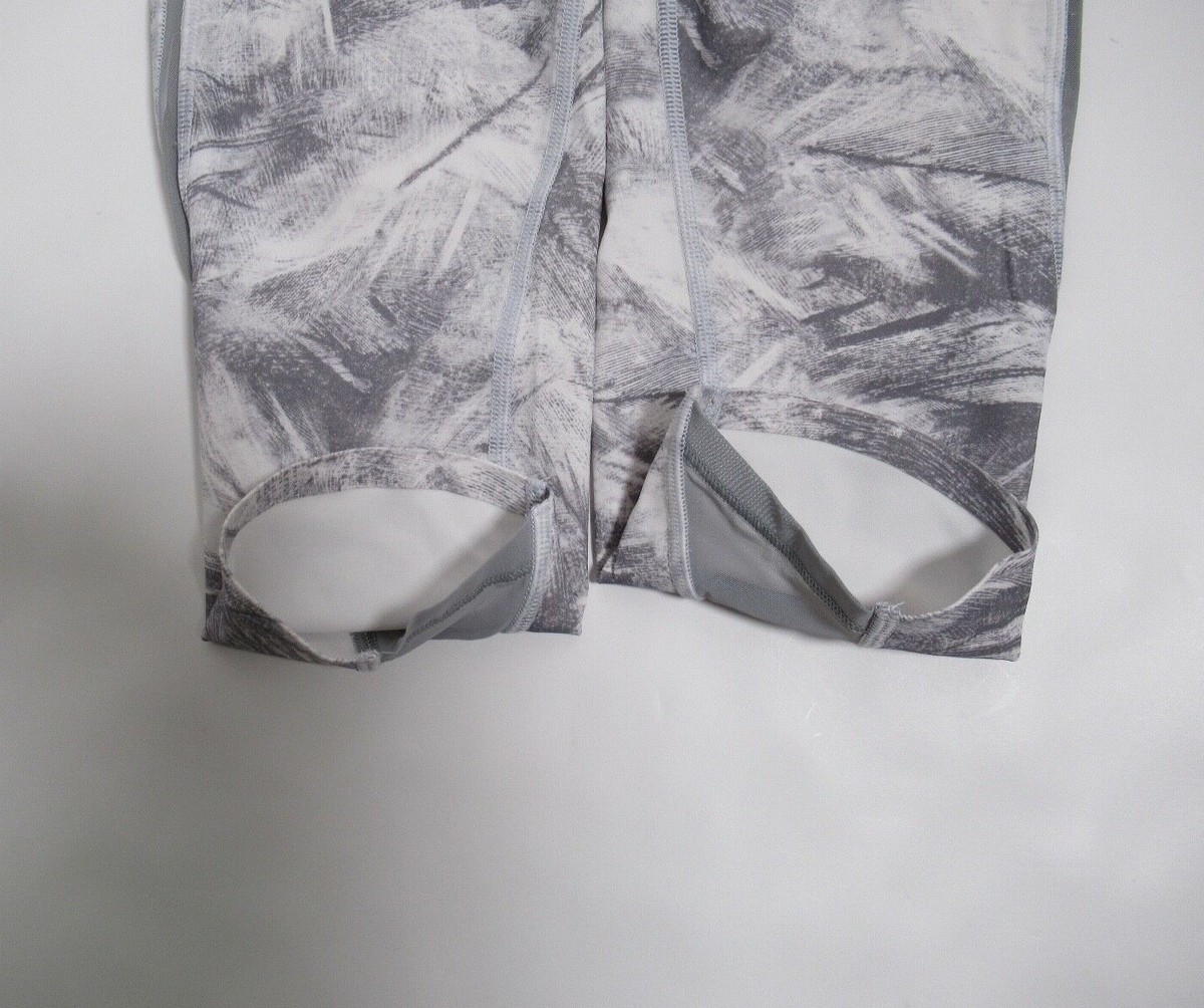 Lululemon Pace Perfect Crop (17