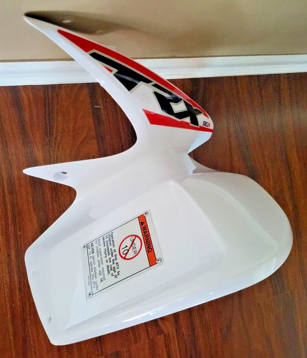 HONDA TRX90, TRX90EX, TRX90X RIGHT SIDE WHITE FRONT FENDER 2006