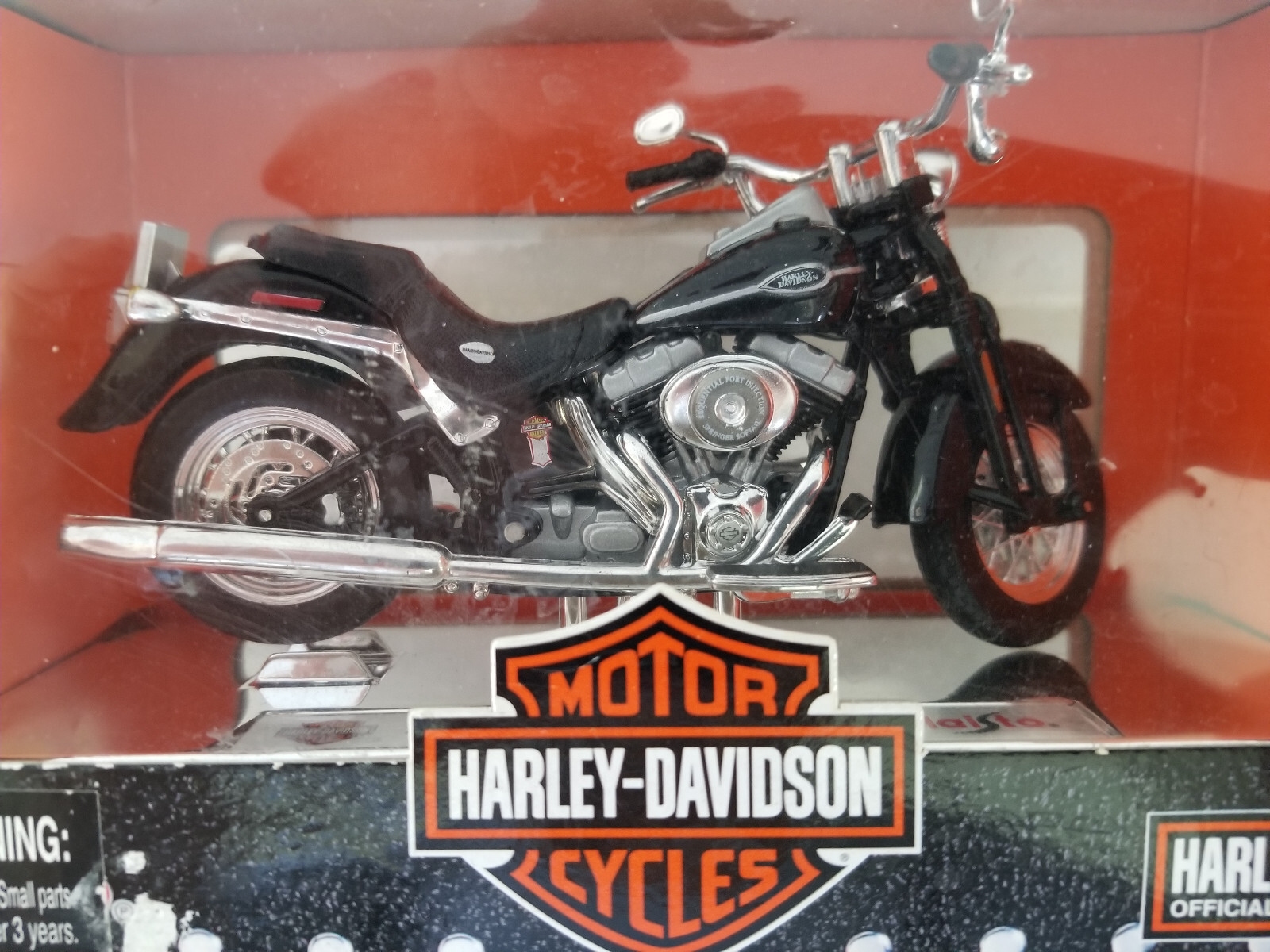 Maisto Harley Davidson 2007 Collector Edition 1:18 Scale Black Model 39360