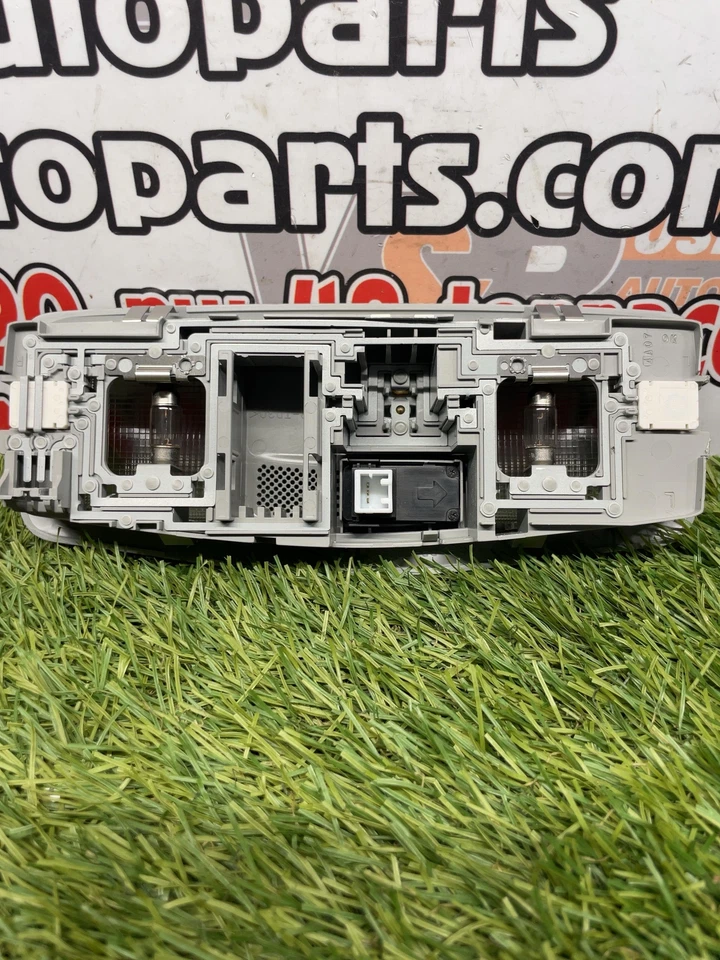 ✅ Toyota Corolla 2013 lámpara de techo OEM Foto 2 de 3