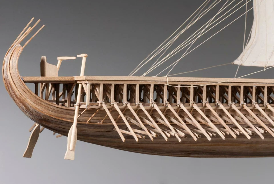 Dusek D004 - Greek Trireme - Wooden Model Ship Kit, Scale 1:72 - Image 4 of 4