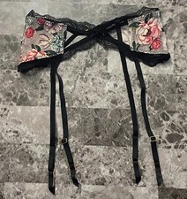 NWT VICTORIA'S SECRET XS/S PINK GREEN FLORAL MESH BLACK LACE GARTER BELT