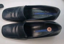 Easy Spirit Women's Black Leather Slip On Loafers Size 8.5 Casual