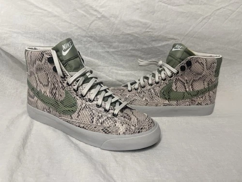 Nike Blazer Mid 77 Vintage Schlangenleder Optik EU 42,5 Neu Ungetragen