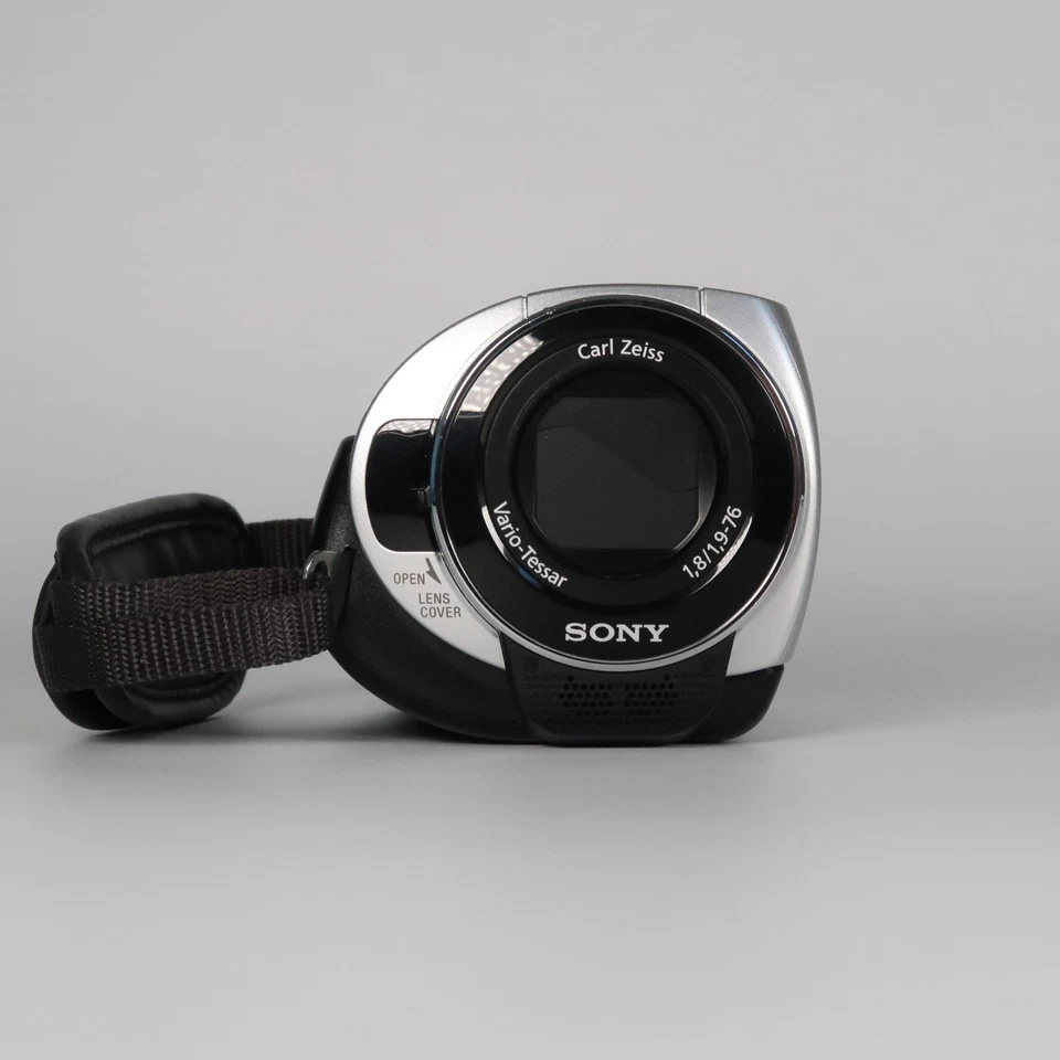 [Mint] Sony Handycam DCR-SR32 Camcorder, Video Recorder, Charger  - Photo 4/4