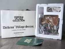 Dept 56 Heritage Village DICKENS " Lomas LTD. Molasses" #58084 Lights Perfect
