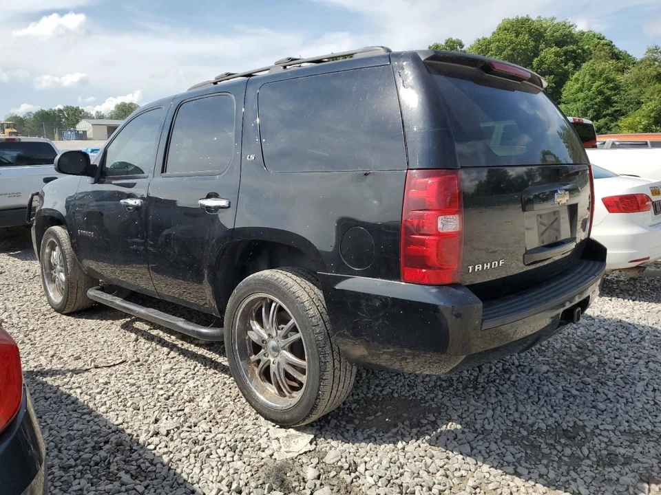 Coolant Reservoir Fits 07-19 SIERRA 2500 PICKUP 2557781 Foto 2 de 4