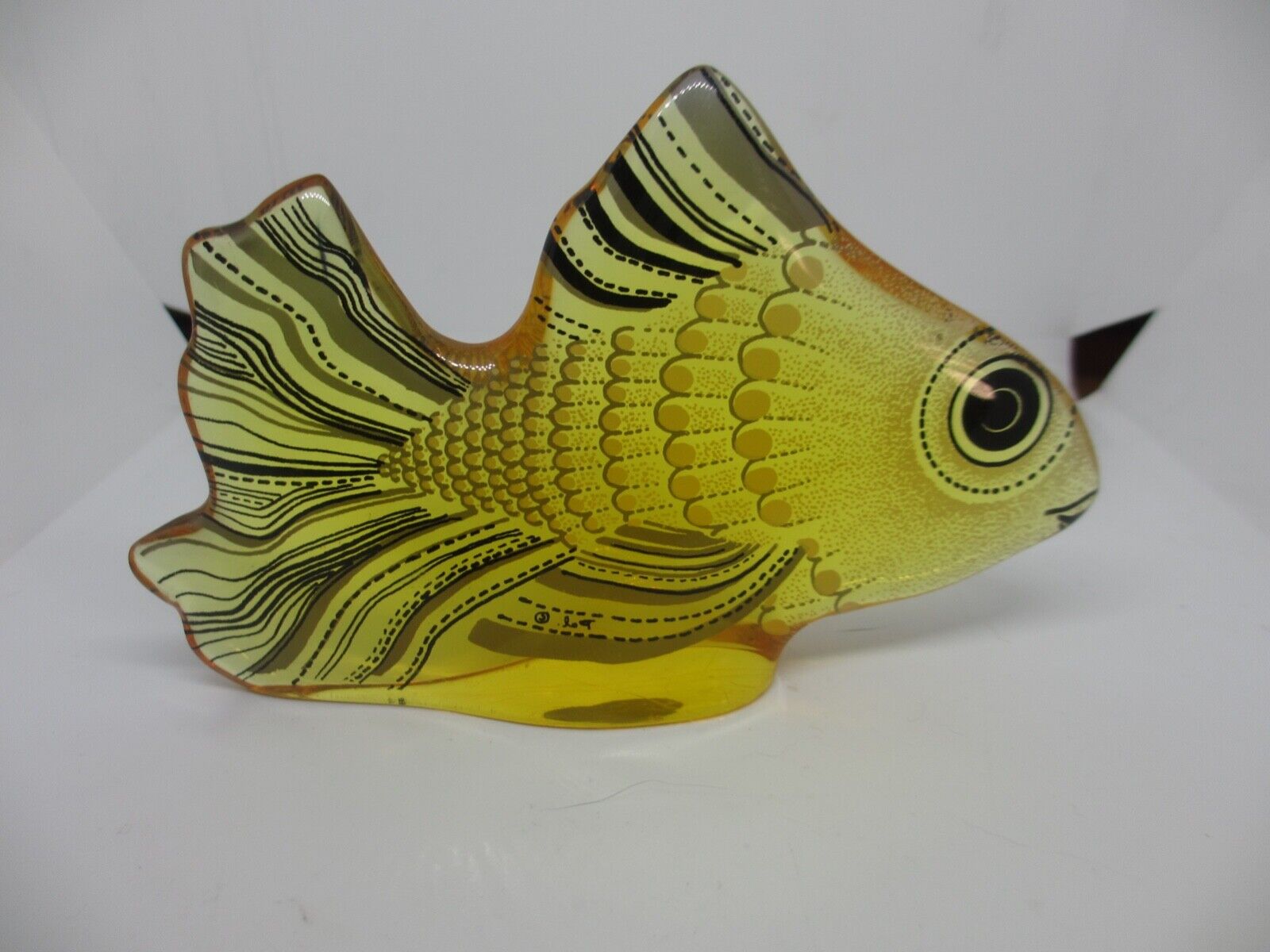 RARE PRECIOUS Vtg MCM Abraham Palatnik Lucite Fish Collectible 5.5" x 3.5"-NR!