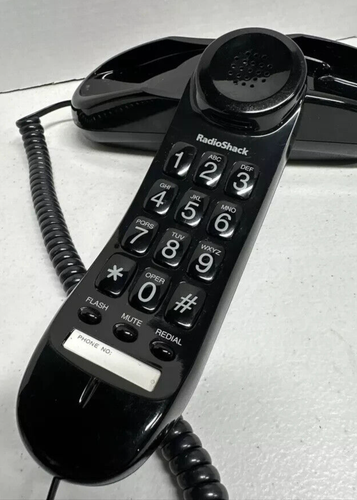 VINTAGE RADIO SHACK BLACK PUSH BUTTON WALL MOUNT / DESK PHONE CAT NO ...