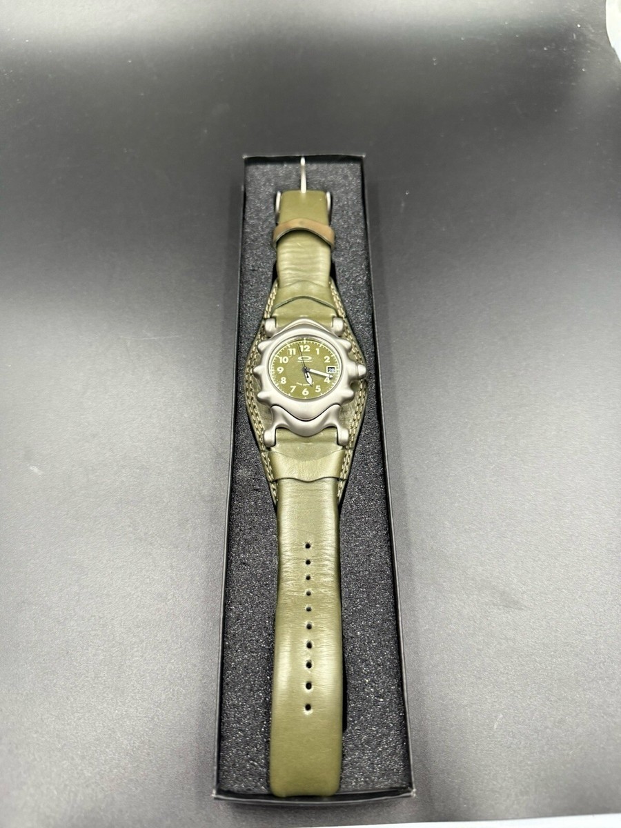 Oakley Saddleback Honed Olive w/Green Leather Band Watch | eBay