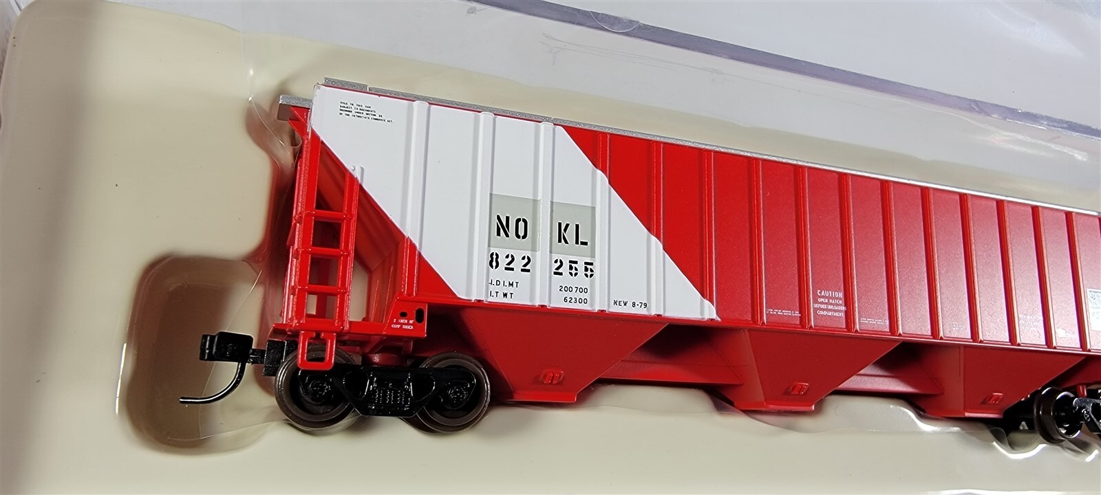 Atlas N Scale Trans Corp. of America Thrall 4750 Covered Hopper NOKL