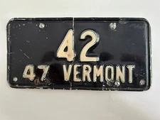 1947 Vermont Motorcycle License Plate Low Number 2 Digit Metal Split & Repaired