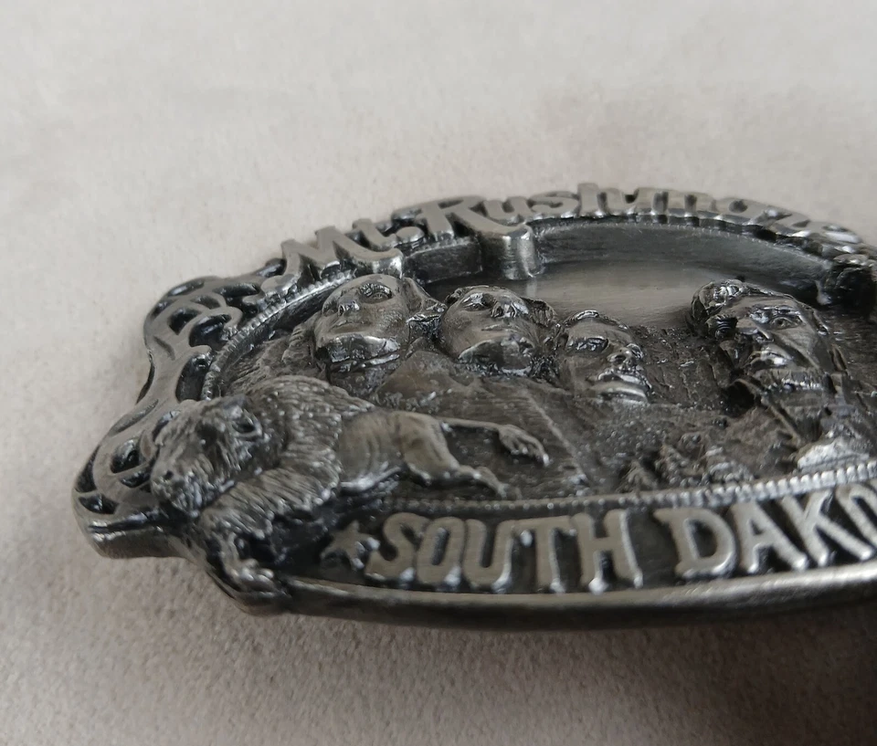 Hebilla de cinturón Mt Rushmore 1985 Siskiyou edición limitada #1857 pesado Foto 3 de 4