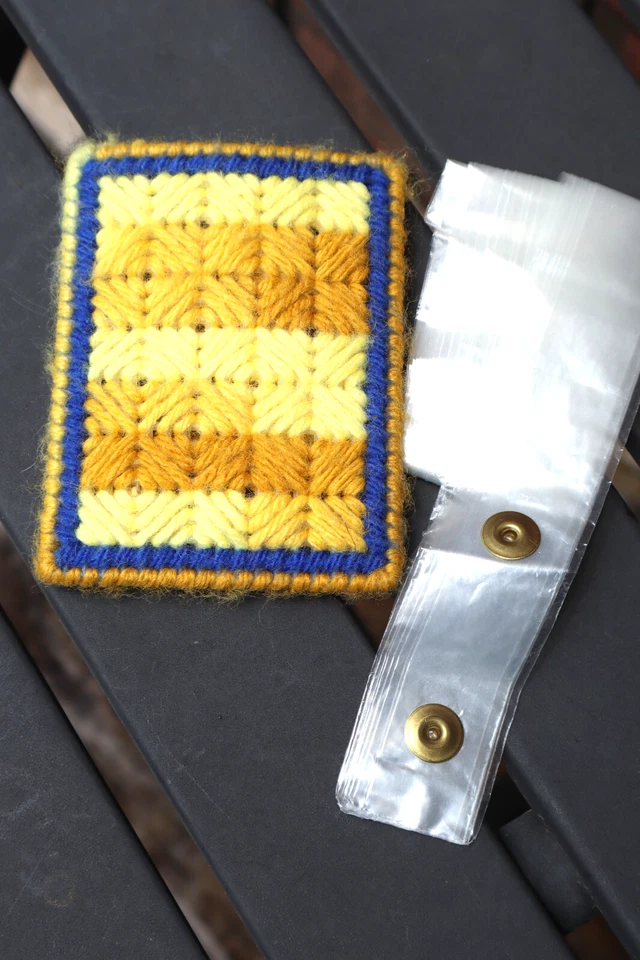 Boné de chuva transparente vintage em manga de crochê dos anos 70 e 80 nunca usado - Imagem 2 de 2