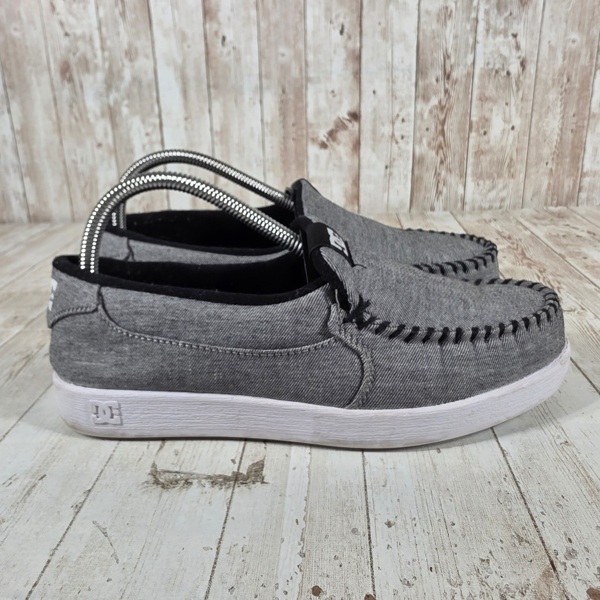 DC Shoes Mens Grey Canvas Slip On Loafers Whipstitch Moc Toe  display picture 2