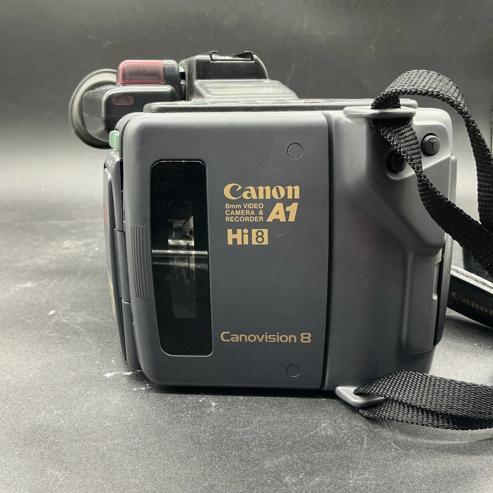 Canon Cano vision 8 A1 Hi-8 8mm Video Camera MARK II Remote Bag Cables Powers On - Image 3 of 4