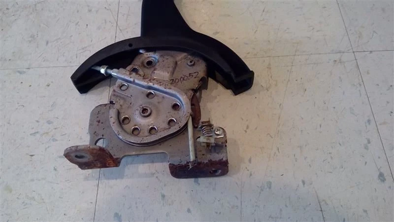 2014 - 2017 Mitsubishi Lancer Emergency Hand Brake with Red Stitching 97145 - Image 4 of 4