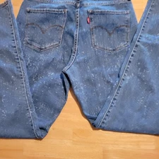 LEVIS Women’s High Rise Skinny Jeans Sz 30 Bleach Speckle Stretch Denim 721