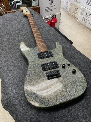 Fender Squier HOLLOWFLAKE HH SHOWMASTER