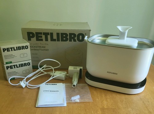 Petlibro Dockstream Smart Stainless Steel Cat Water Fountain White 2.5L PLWF115