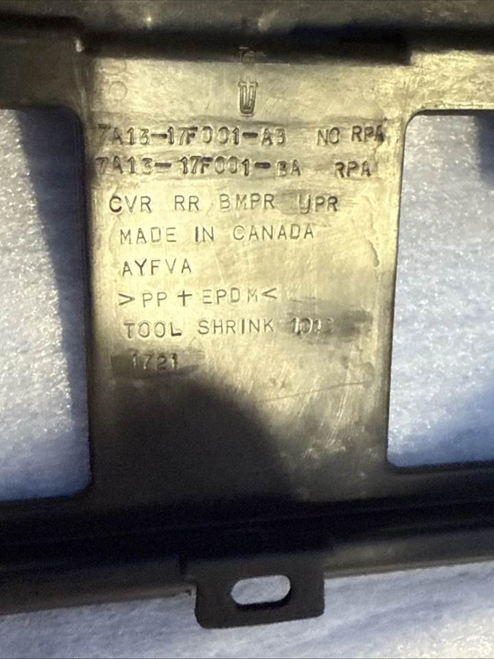 Extensión de parachoques trasero original Ford 7a1z-17k835-aptm 2007-2010 Lincoln MKX Foto 4 de 4