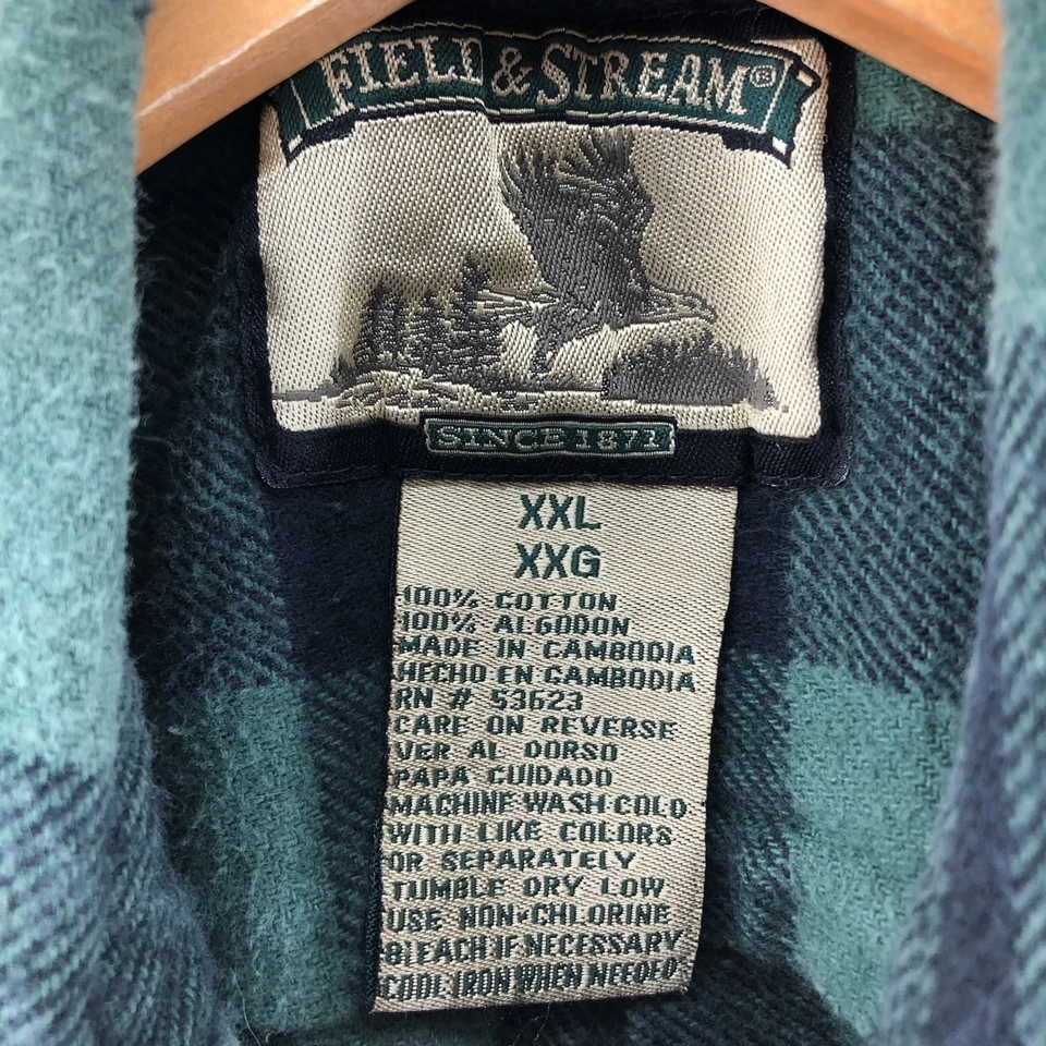 Used Field and Stream buffalo check long-sleeve heavy flannel shirt size XXL... - Image 3 of 4