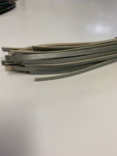 RAWLINGS/TANNERS PREMIUM LEATHER GLOVE LACE 1/4" BY 72" SILVER CHROME