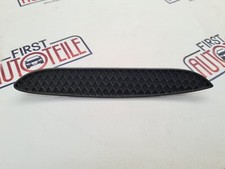 Original Mercedes W177 A-Klasse Blende Gitter Stoßstange hinten rechts Original Mercedes W177 A-Klasse Blende Gitter Stoßstange hinten rechts