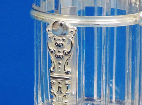 Fantastic Quality Antique Victorian Panel Cut Glass Decanters & Original Stand. - Picture 9 of 23